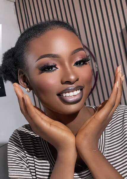 BEAUTY MAKEUPS (BRIDAL, CASUAL LOOKS)