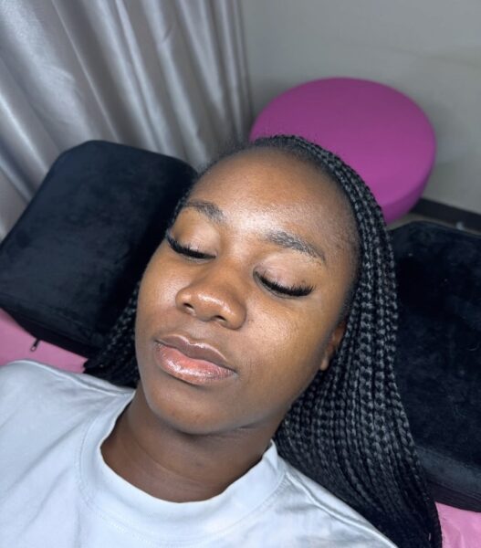 Lash Extension Technician in Lagos
