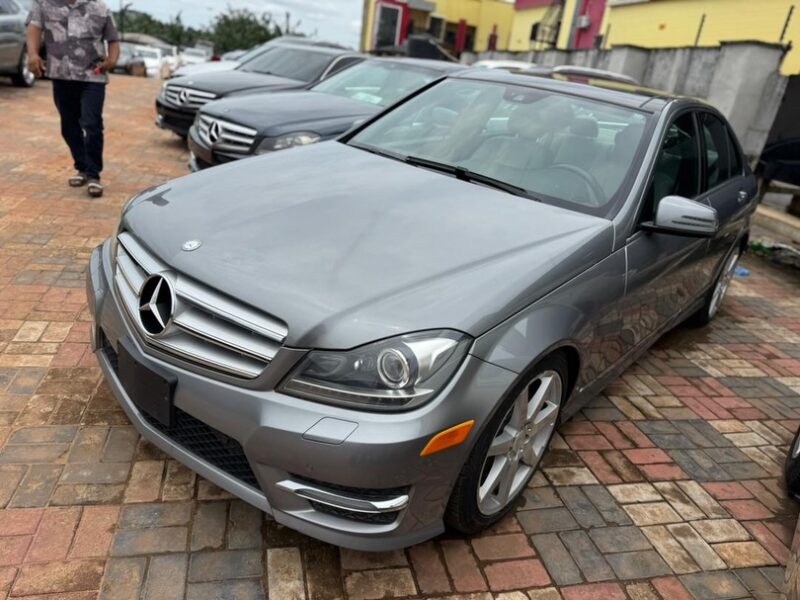 Car Dealership in Benin