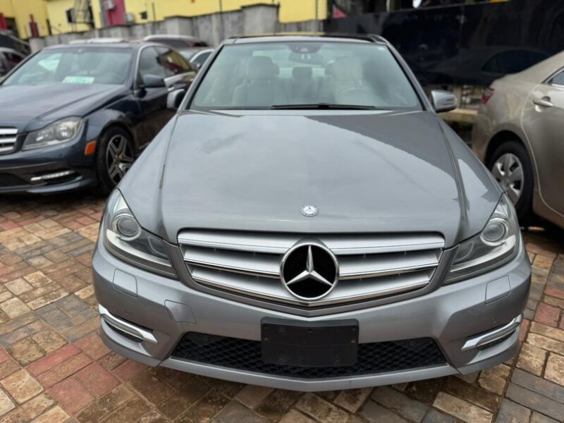 Car Dealership in Benin