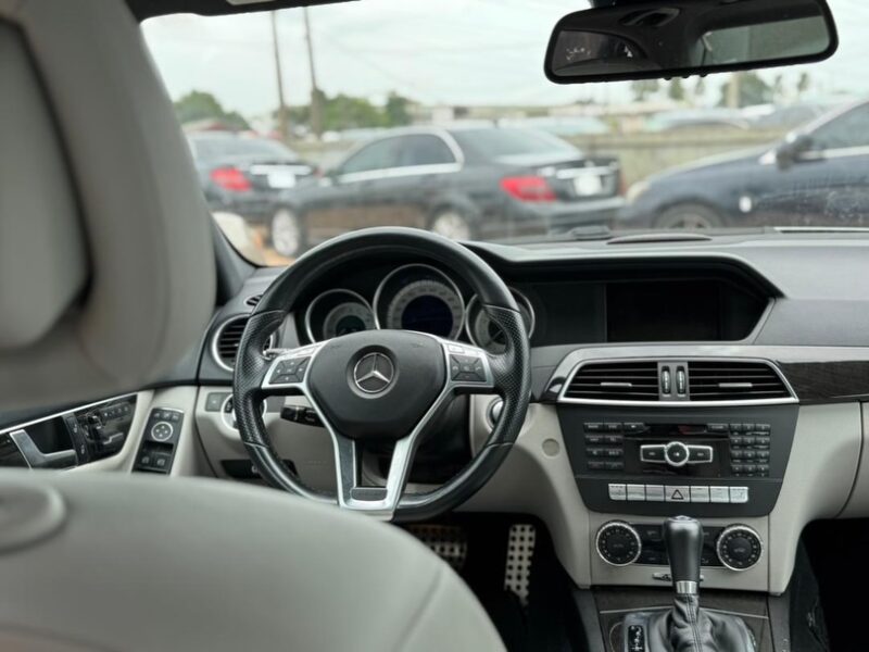 Car Dealership in Benin