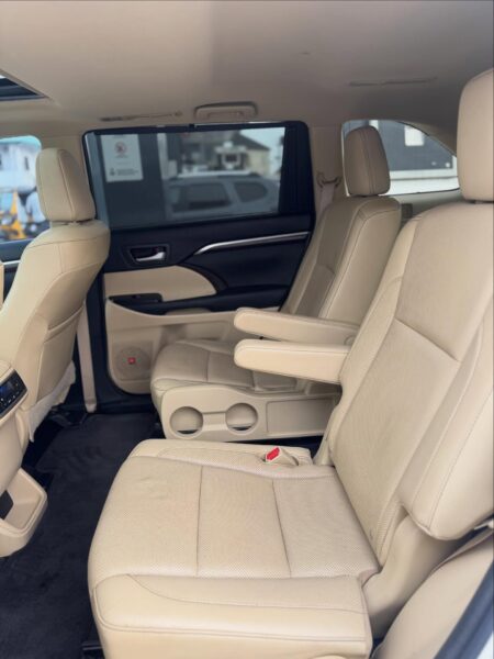 Car Dealership in Lagos