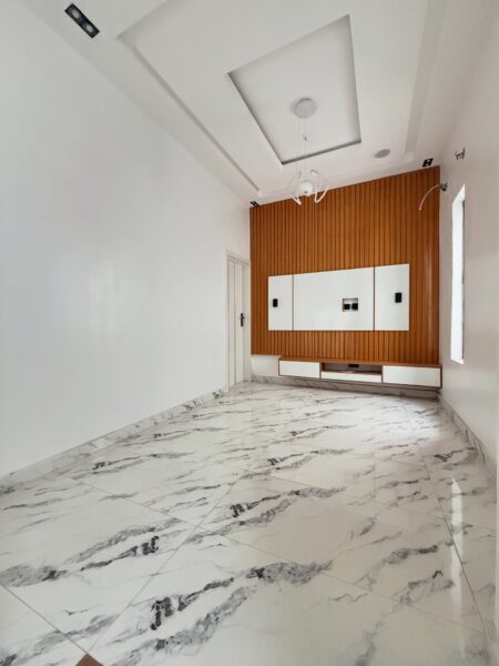 House for sale in Lagos