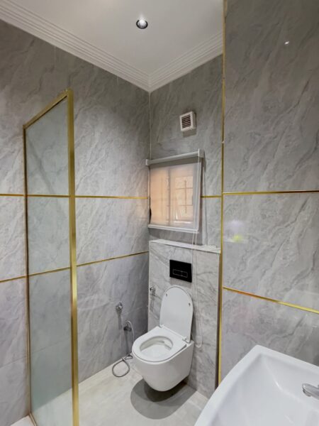 House for sale in Gaduwa