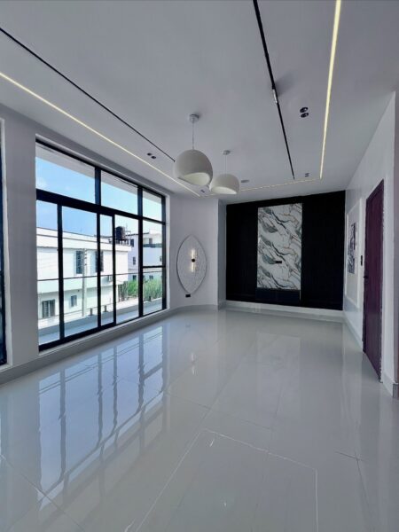 Luxury 4 Bedroom Fully Detached Duplex with BQ for Sale in Ajah Lagos (Secure Estate)