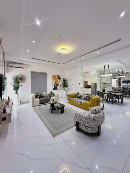 Luxury 2-Bedroom Shortlet Apartment in Jahi, Abuja (Fully Furnished & Serviced)