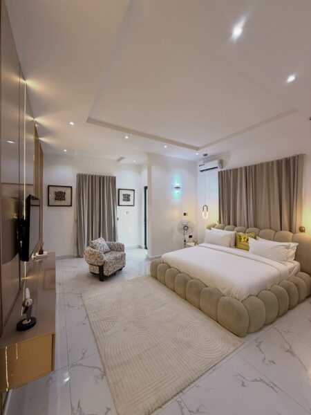 Luxury 2-Bedroom Shortlet Apartment in Jahi, Abuja (Fully Furnished & Serviced)