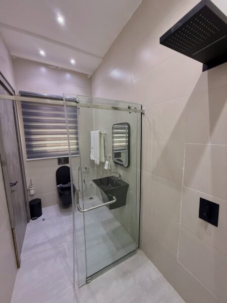 Luxury 2-Bedroom Shortlet Apartment in Jahi, Abuja (Fully Furnished & Serviced)