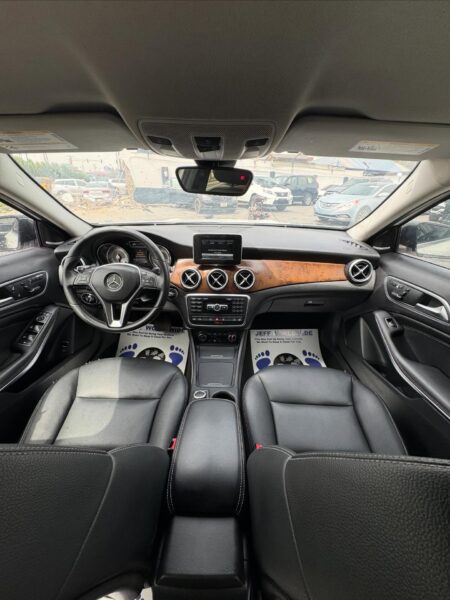 2016 Mercedes-Benz GLA 250 for Sale in Nigeria | Luxury Compact SUV