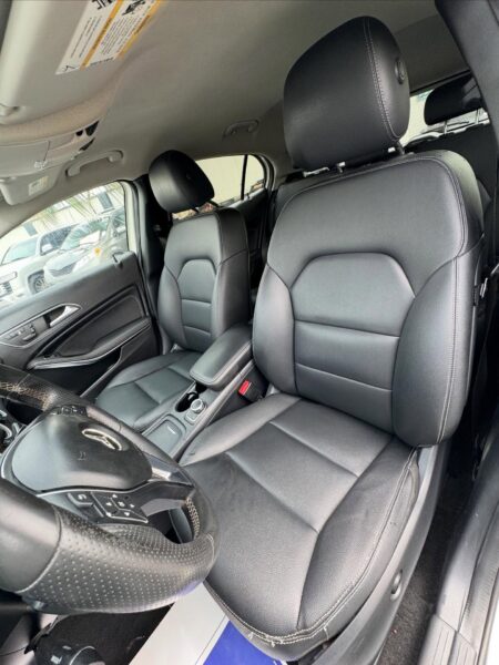 2016 Mercedes-Benz GLA 250 for Sale in Nigeria | Luxury Compact SUV