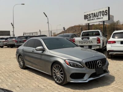 2016 Mercedes-Benz C400 for Sale in Nigeria | Luxury Sedan (Turbocharged, Full Option)