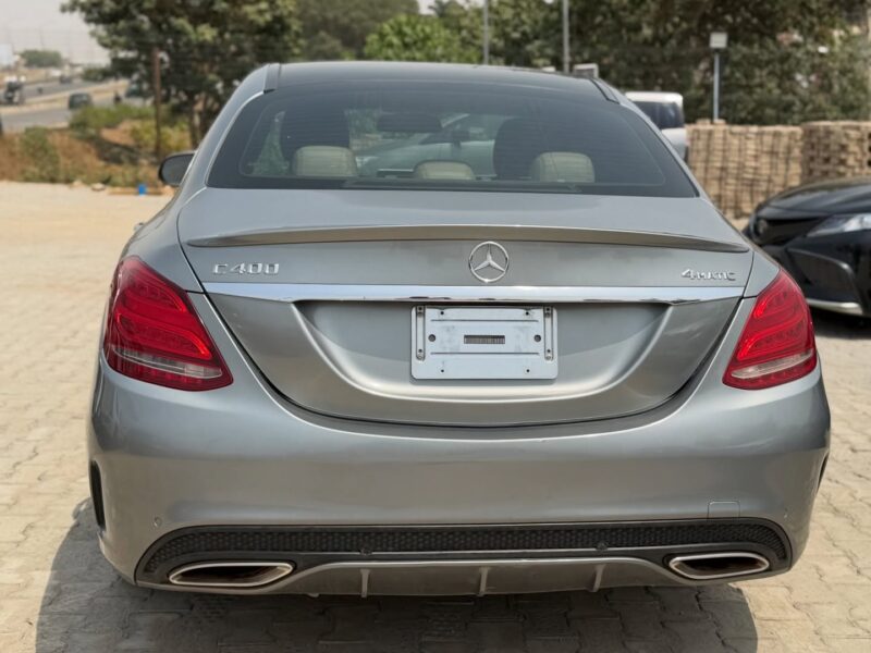 2016 Mercedes-Benz C400 for Sale in Nigeria | Luxury Sedan (Turbocharged, Full Option)