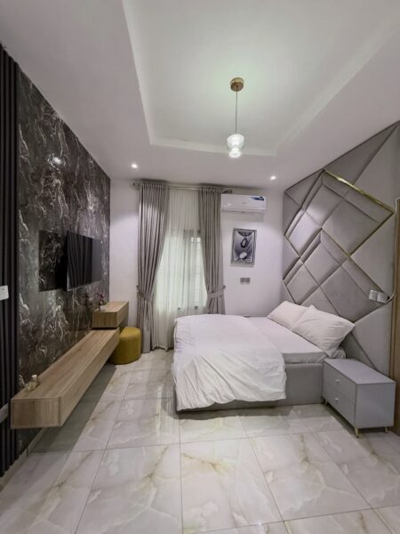 Luxury 3 Bedroom Shortlet Apartment in Jahi Abuja – Fully Furnished Short Stay Rental