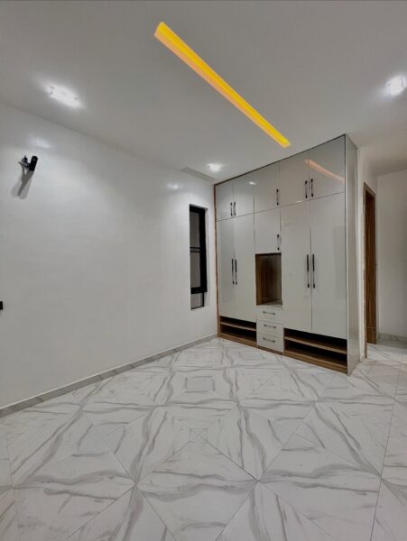 Luxury 4 Bedroom Fully Detached House for Sale in Orchid Lekki – Modern Smart Home with C of O