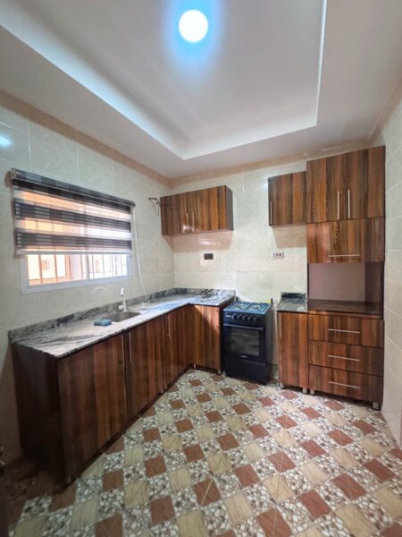 Luxury 1 Bedroom Shortlet Apartment in Jahi Abuja – Fully Furnished | 24hrs Power & Starlink WiFi