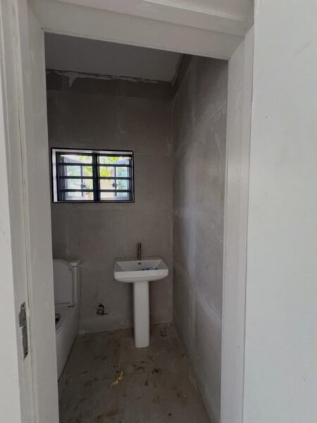 Fully Serviced Commercial Property for Rent in Lekki Phase 1 (Prime Location + Parking)