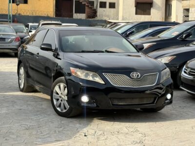 2008 Toyota Camry LE for Sale in Lagos (Clean Interior, Buy & Drive)