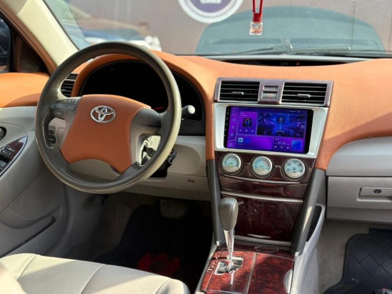 2008 Toyota Camry LE for Sale in Lagos (Clean Interior, Buy & Drive)