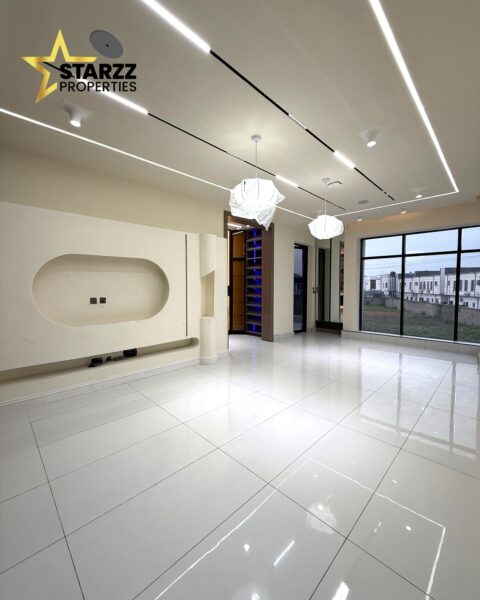 Luxury 5 Bedroom Detached House with Swimming Pool for Sale in Orchid, Lekki