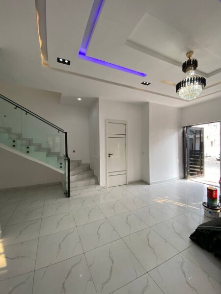 5-Bedroom Fully Detached Duplex – Ajah, Lekki (Luxury Living)