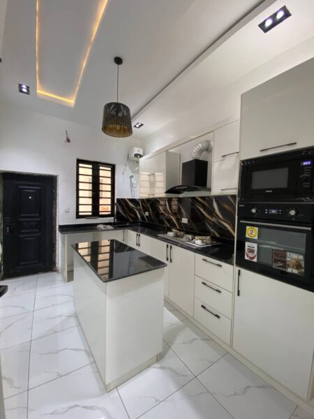 5-Bedroom Fully Detached Duplex – Ajah, Lekki (Luxury Living)