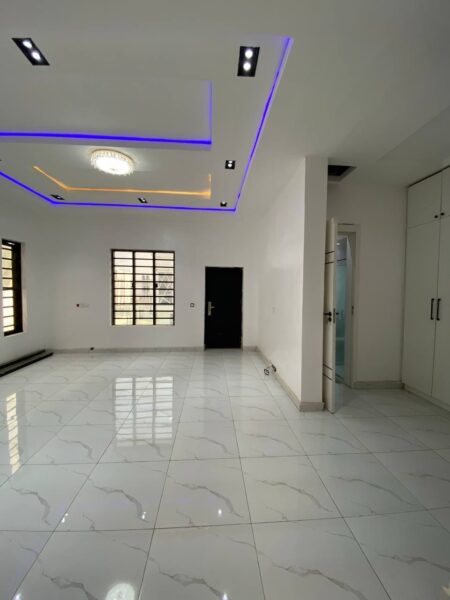 5-Bedroom Fully Detached Duplex – Ajah, Lekki (Luxury Living)