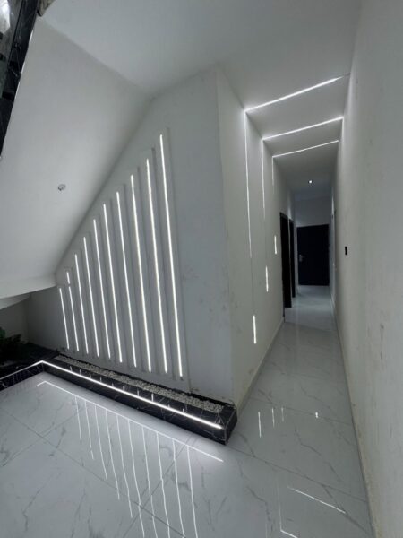 4 Bedroom Duplex for Sale in Alakahia Port Harcourt | Luxury Home with CCTV & Fitted Kitchen