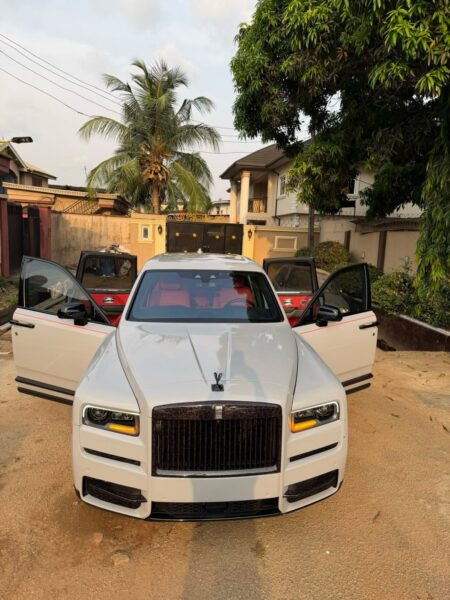 2022 Rolls-Royce Phantom for Sale in Nigeria – Ultra Luxury Sedan (Foreign Used)