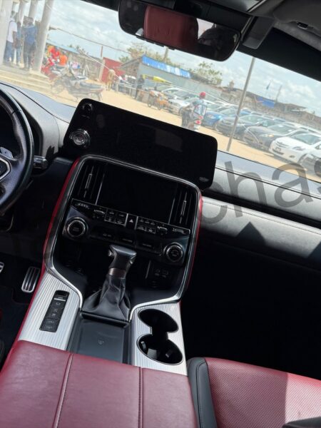 Foreign Used Lexus LX 600 F-Sport 2023/2024 for Sale in Abuja – Low Mileage Luxury SUV