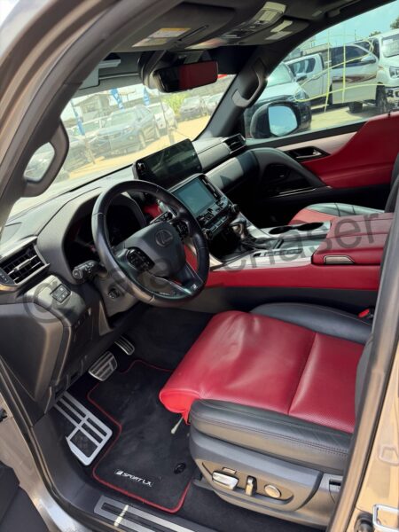 Foreign Used Lexus LX 600 F-Sport 2023/2024 for Sale in Abuja – Low Mileage Luxury SUV