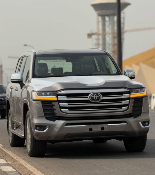 Brand New Toyota Land Cruiser LC300 VX 2024 for Sale in Abuja – Luxury SUV
