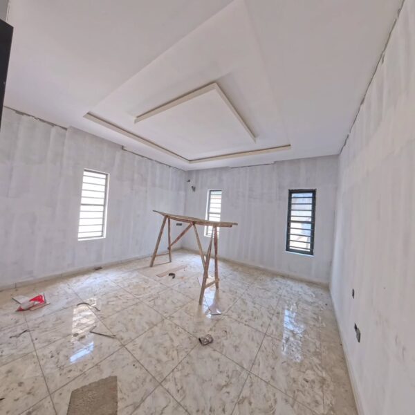 Newly Built 3-Bedroom Bungalow with BQ for Sale in Ibadan – Modern Home