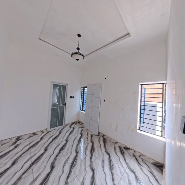Newly Built 3-Bedroom Bungalow with BQ for Sale in Ibadan – Modern Home