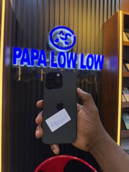 iPhone 16 Pro Max 256GB (Locked) – Neatly Used, 100% Battery Health | Abuja