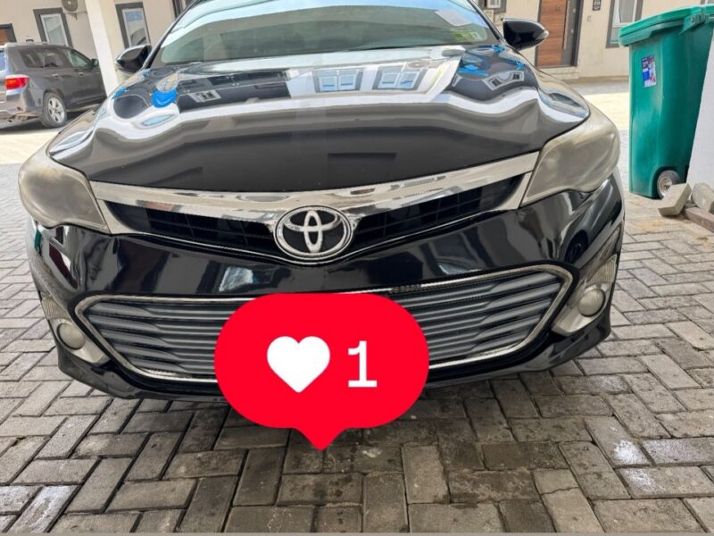 2013 Toyota Avalon Limited (Registered) – Keyless Entry, Sunroof, Clean Interior | Lagos
