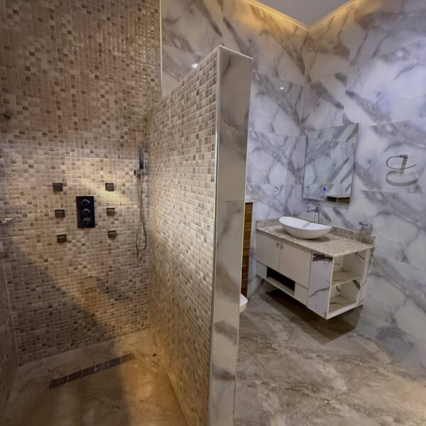 Multi-Unit Investment Property in Gwarinpa Abuja – 4BR Duplex + 2 Terrace Units with BQ