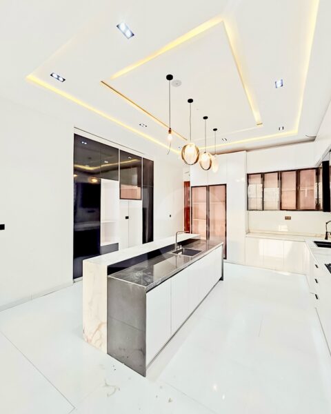 5 Bedroom Detached Luxury House for Sale in Lekki Ikota Lagos – Newly Built with Modern Features