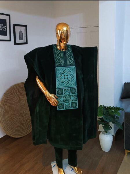 Senator Wear / Agbada for Men – Premium Embroidered Traditional Outfit in Nigeria