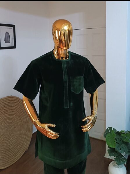 Senator Wear / Agbada for Men – Premium Embroidered Traditional Outfit in Nigeria
