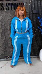 Unisex 2-Piece Travel Tracksuit Set For sale in Lagos