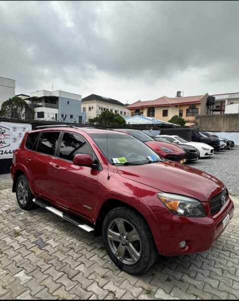 Toyota RAV4 2008 Local Used For Sale in Lekki Lagos