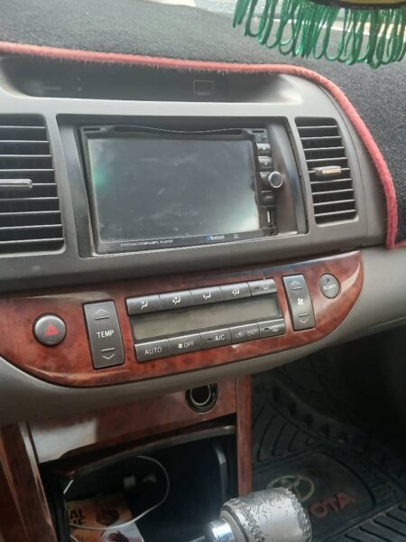 2006 Toyota Camry Nigerian Used for Sale in Lagos