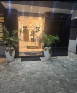 Waiter / Waitress Job at Luxury Boutique Hotel in Yaba, Lagos
